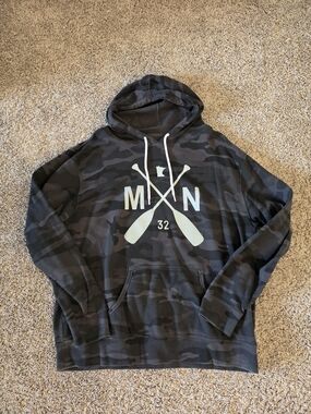 Men's Black Camo Hoodie with Oar Graphic - MN 32